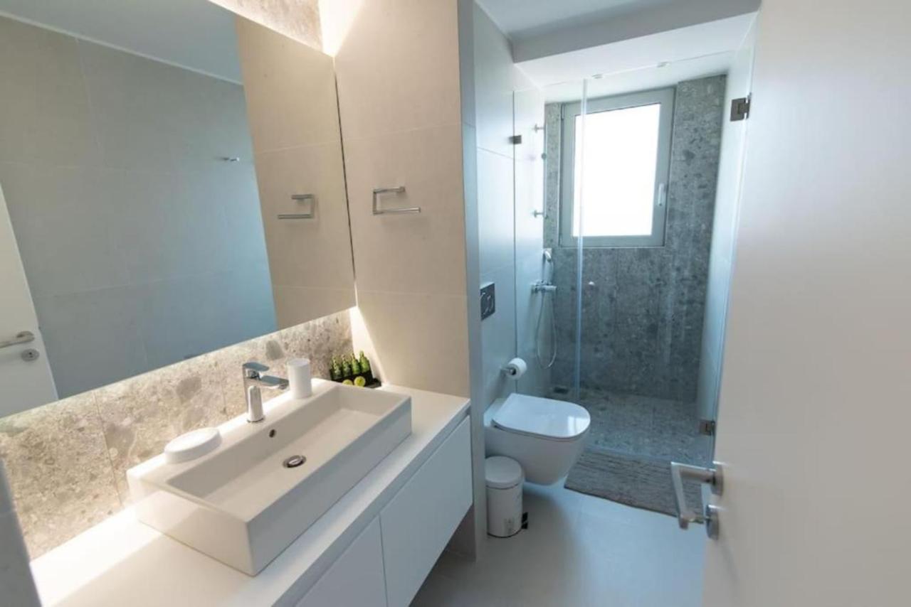 Bright Apartment In The New Building Athen Eksteriør billede